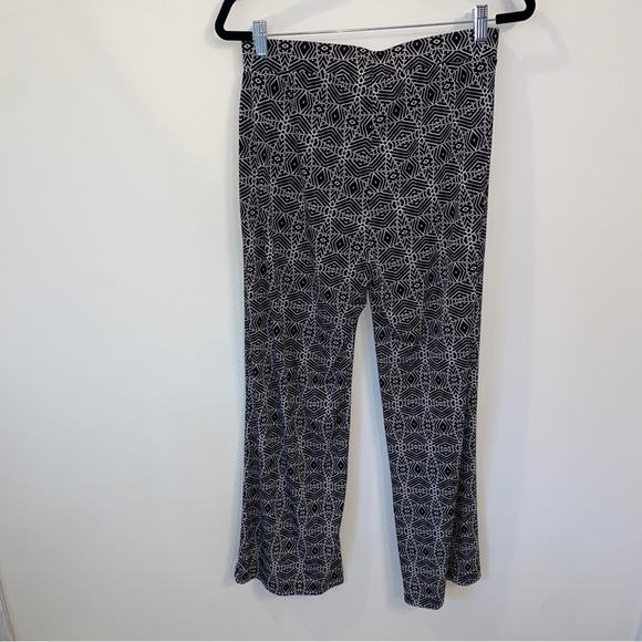 Chaus New York Black & White Elastic Waist Spiderweb Magic Eye Wide Leg Pants M - Picture 3 of 6